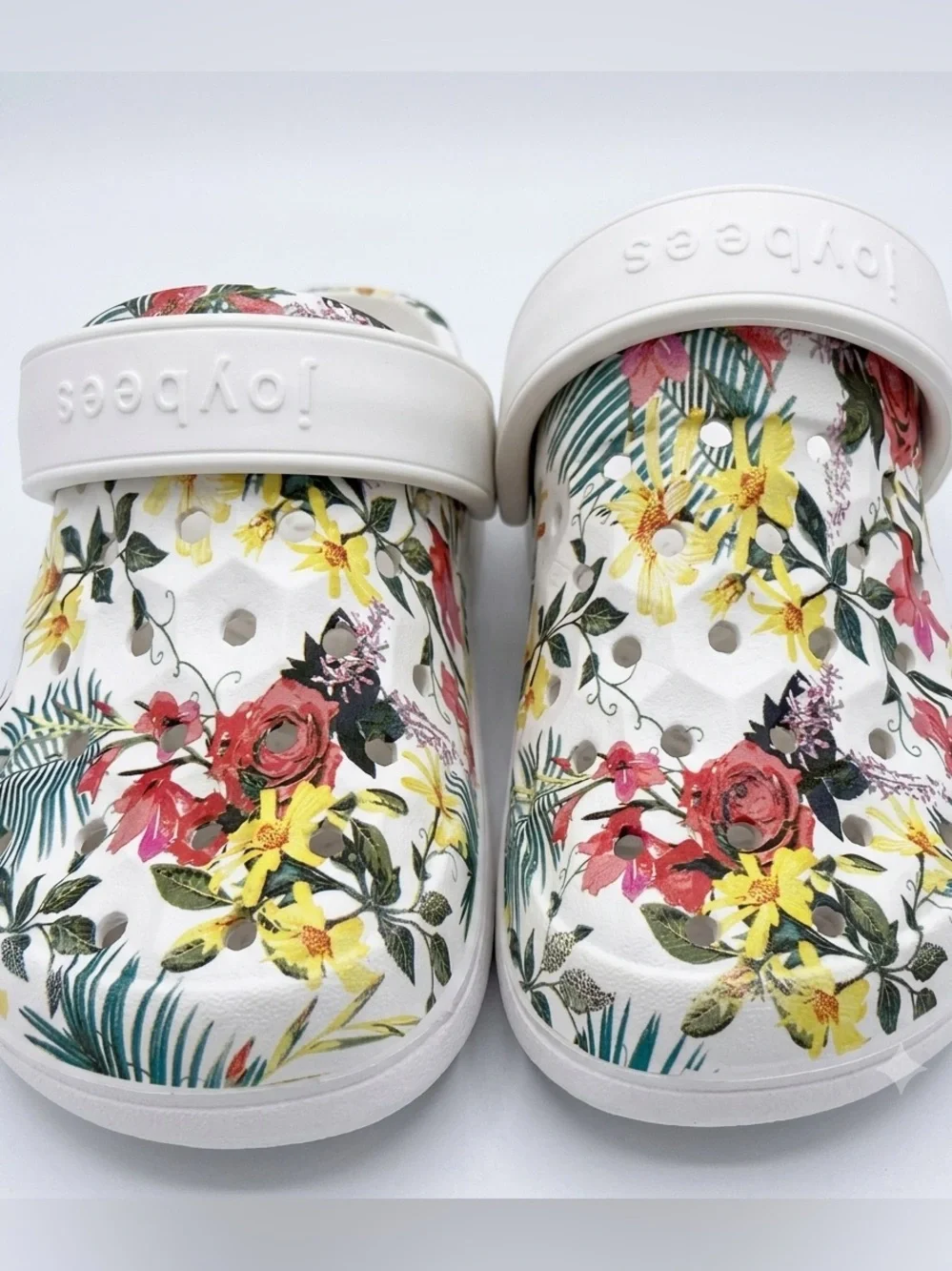Kids Size 7 Floral Clog
